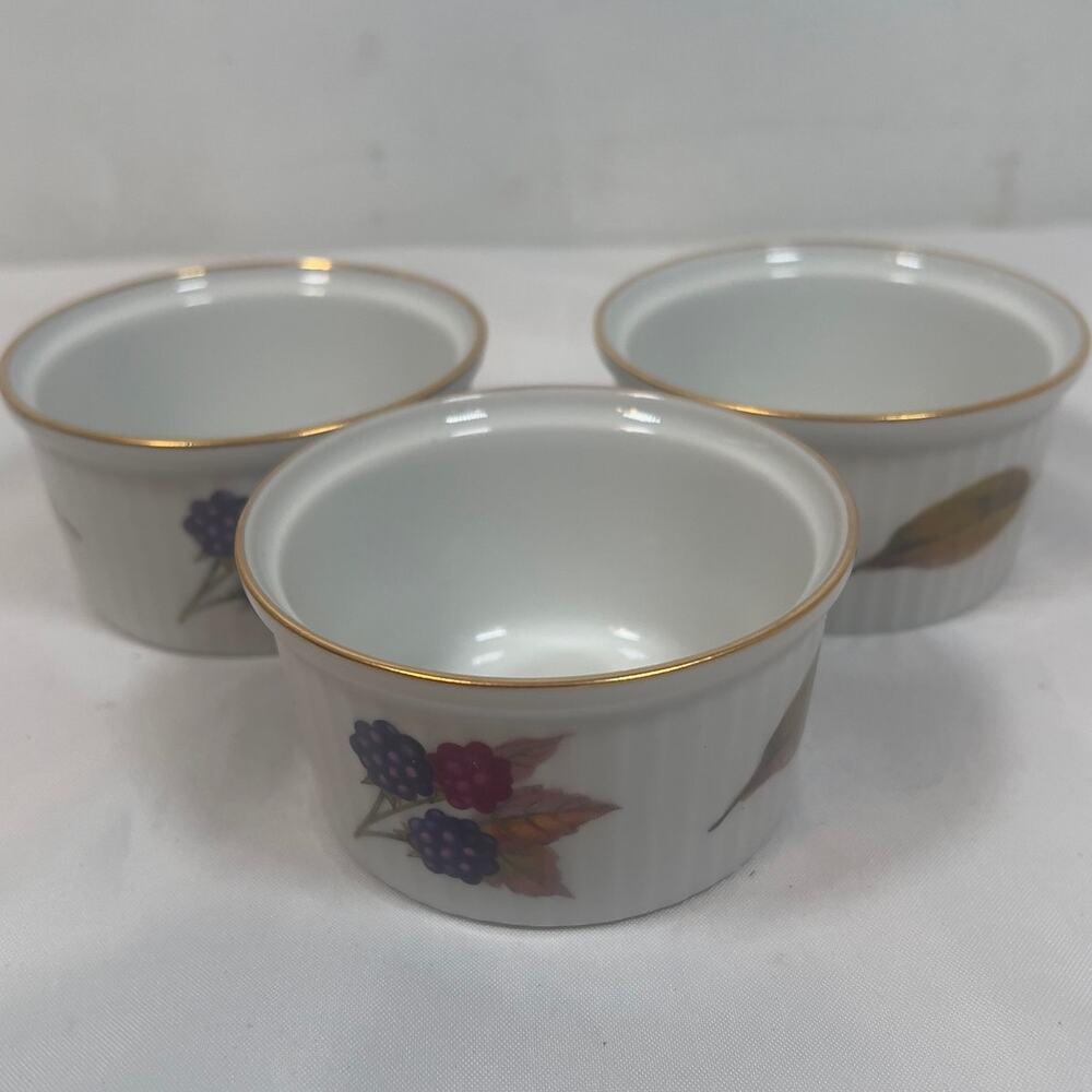 Vtg Royal Worcester Evesham Gold Mini Ramekins Set of 3 Fruit Porcelain England